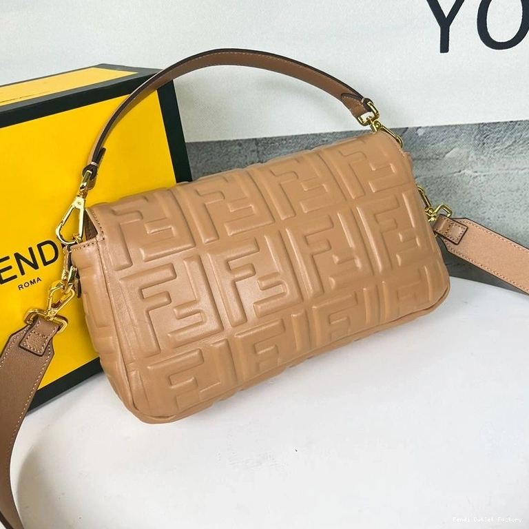 Cheap HOT Baguette Leather Bag Nappa Brown In Medium Motif FF Fendi 0719